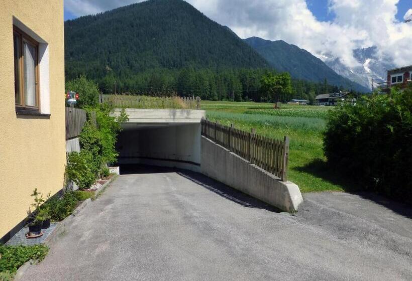 住宿加早餐  Alpenhof Wohlfühlpension