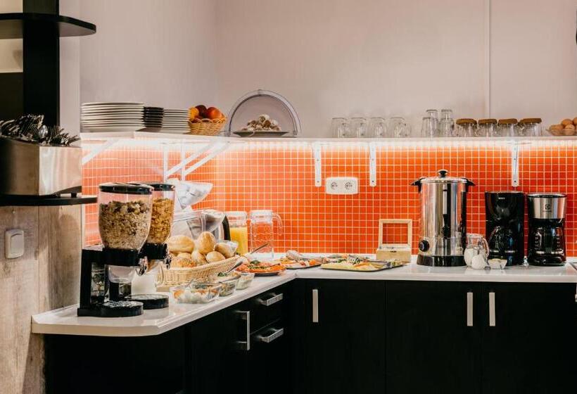 Cilantro Bed & Breakfast