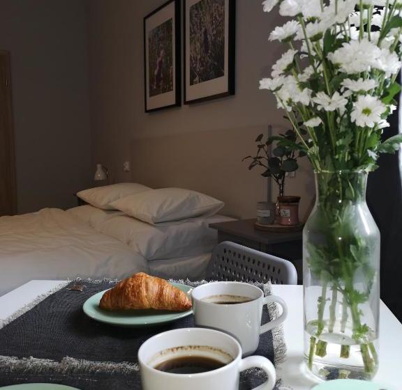 Glam House Apartments