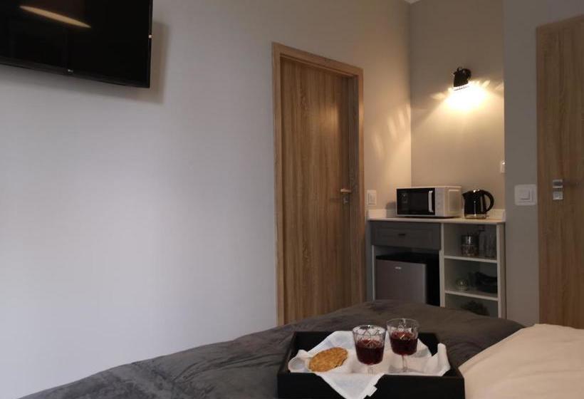 Glam House Apartments