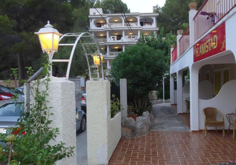 فندق Hostal Amistad