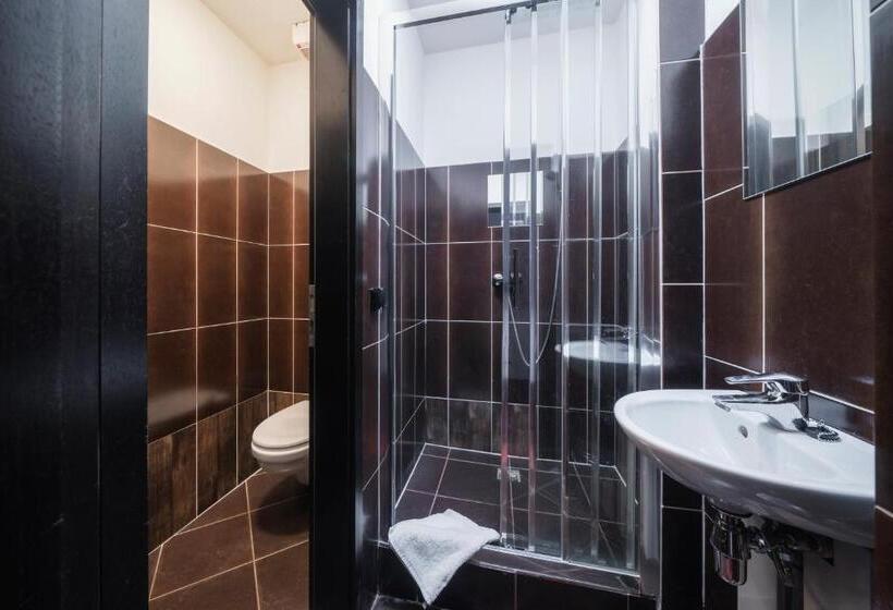 酒店 Astory Plzeň