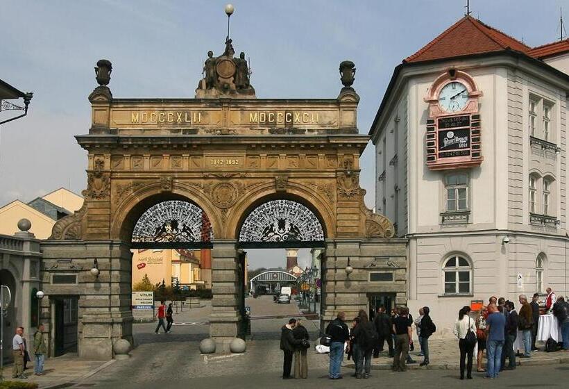 酒店 Astory Plzeň