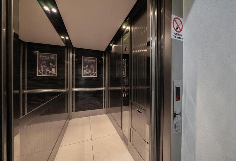 酒店 Astory Plzeň