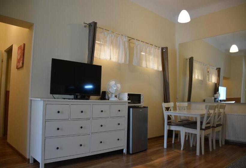 هتل Residence B&b La Fontaine Apart