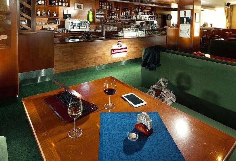 ホテル Vz Bedřichov