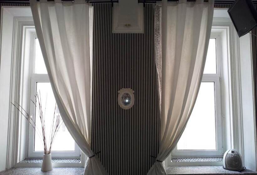 Отель Bulgakov Mini