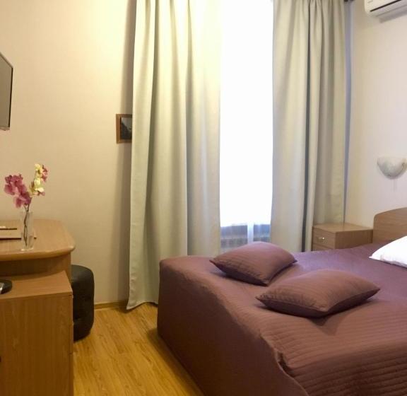 فندق Central Inn