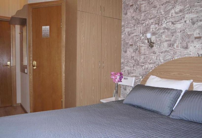 فندق Central Inn