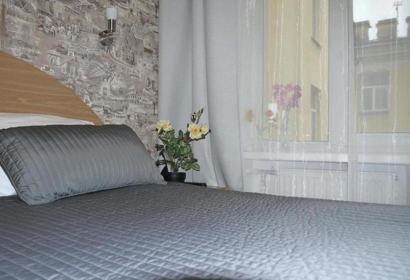 فندق Central Inn