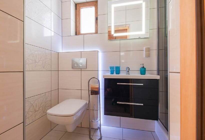 فندق Chata Pod Jemiołą