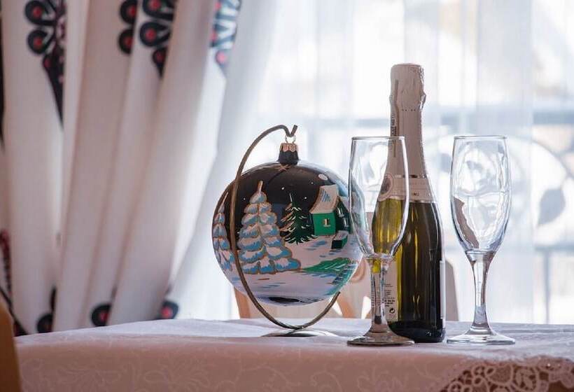 فندق Chata Pod Jemiołą