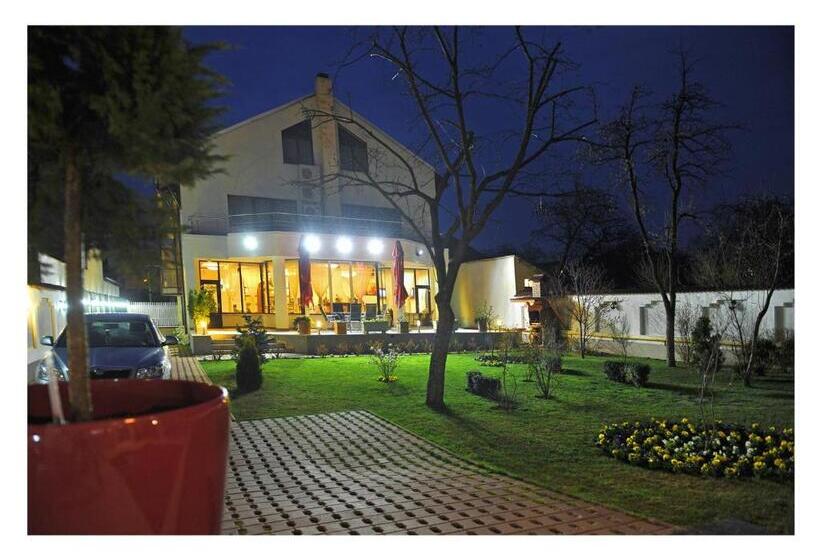 ホテル Complex Jasmine