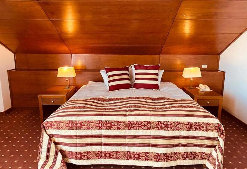 ホテル Complex Jasmine