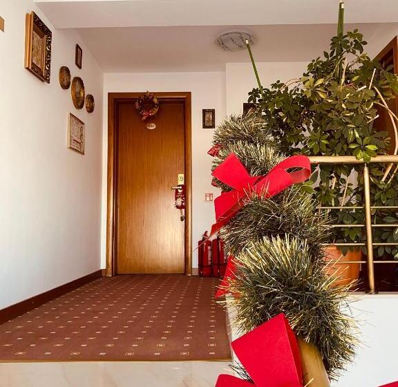 ホテル Complex Jasmine