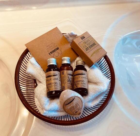 ホテル Complex Jasmine