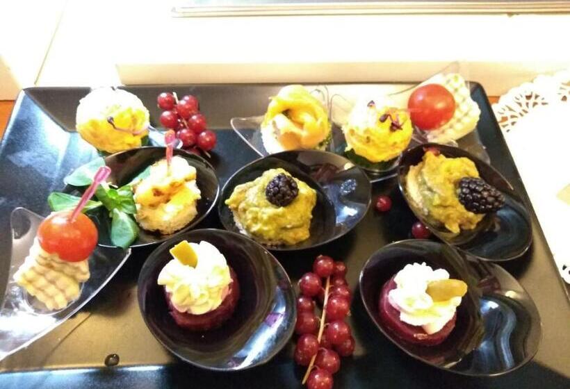 ホテル Complex Jasmine