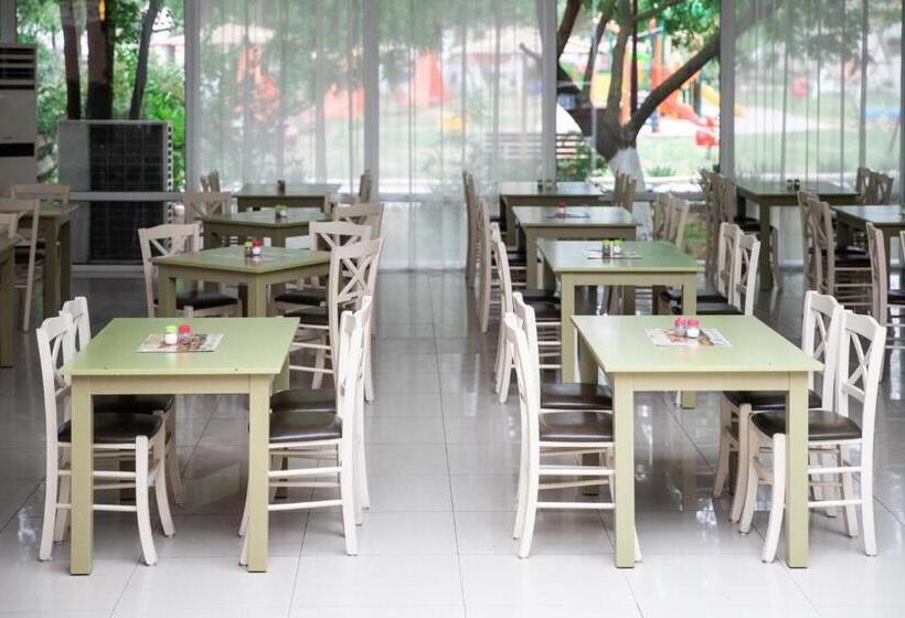 ホテル Complex Mediteranean Mamaia