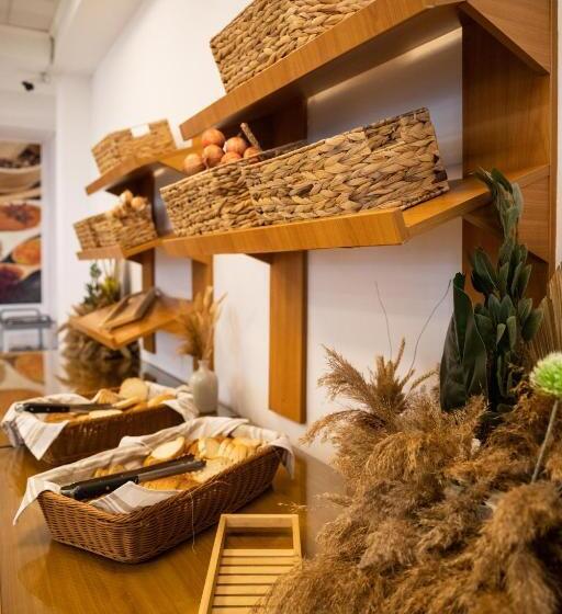 ホテル Complex Mediteranean Mamaia