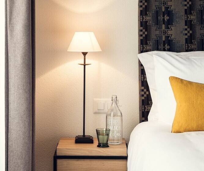 בית מלון כפרי Conrad's Mountain Lodge