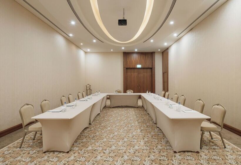 ホテル Selectum City Ataşehir