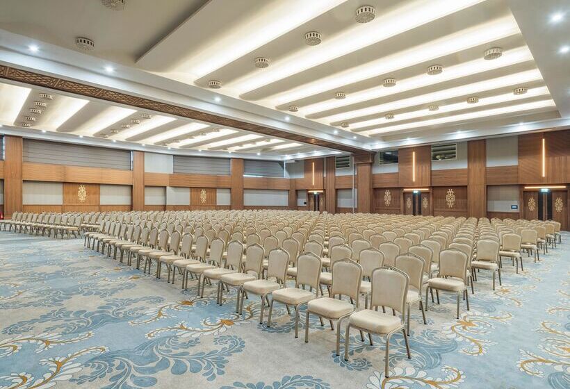 ホテル Selectum City Ataşehir