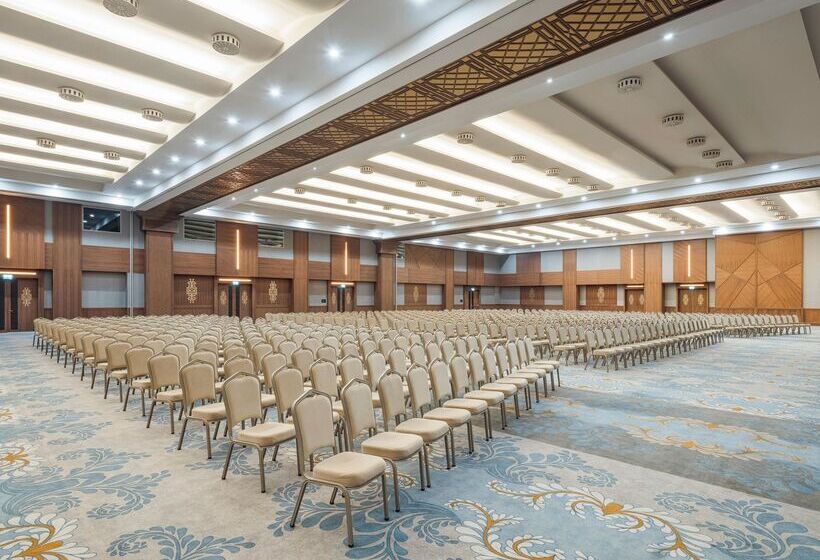 ホテル Selectum City Ataşehir