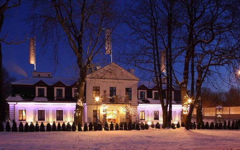 ホテル Dwór Kościuszko