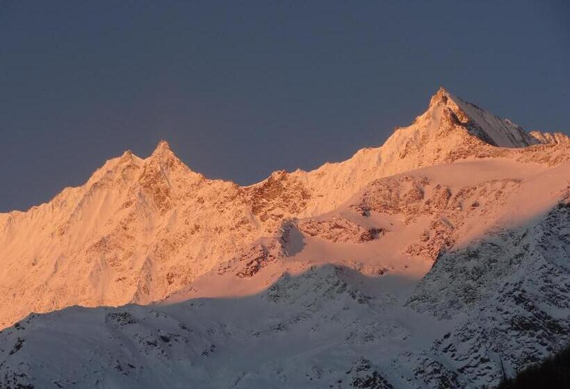 ホテル Eden No. 7