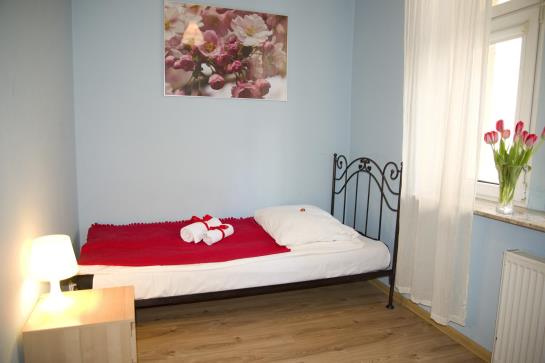 旅馆 Flower Rooms & Apartments