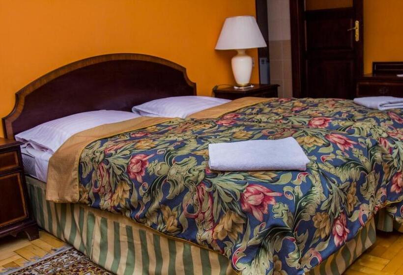 בית מלון כפרי Galant