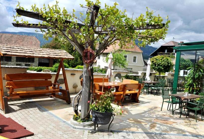 ホテル Gasthof Knappenwirt