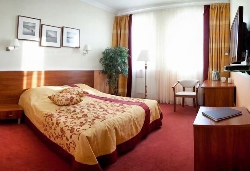 فندق Gostiny Dom