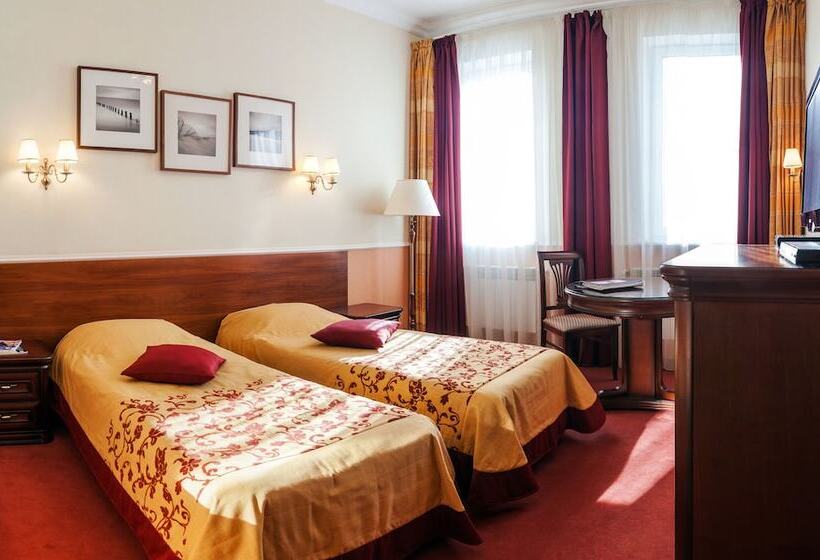 فندق Gostiny Dom