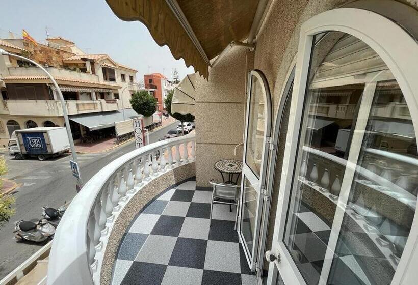 Отель Hostal Restaurante La Giralda