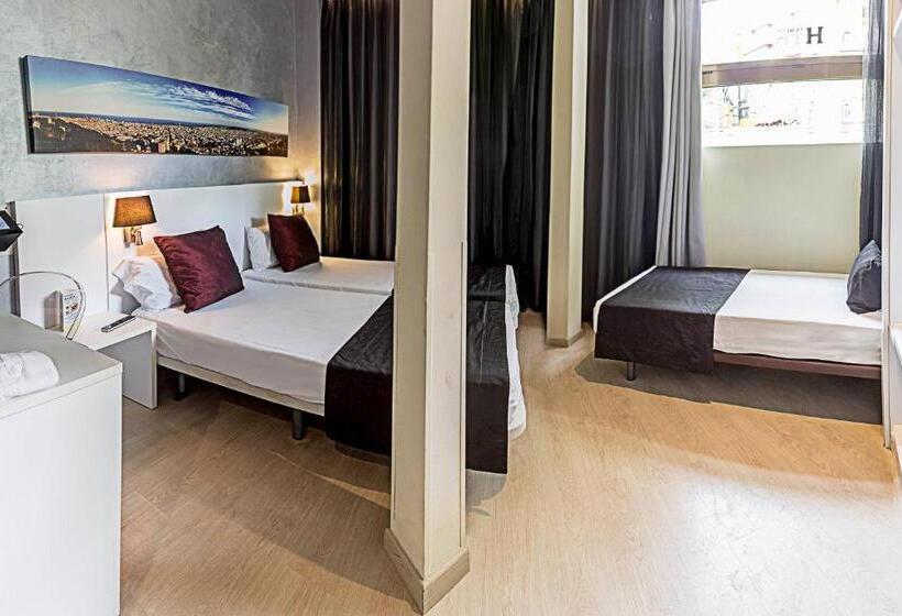 Отель Hostemplo Sagrada Familia