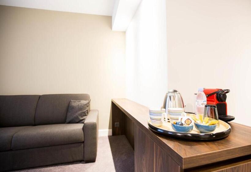 فندق Hôtel Des Voyageurs Boutique