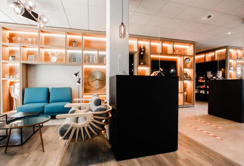 هتل Ibis Budget Lugano Paradiso