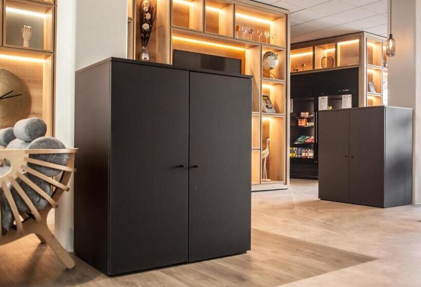 هتل Ibis Budget Lugano Paradiso