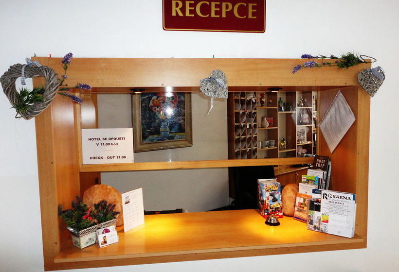 호텔 Jizera Karlovy Vary