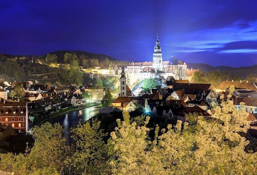 هتل Garni Konvice