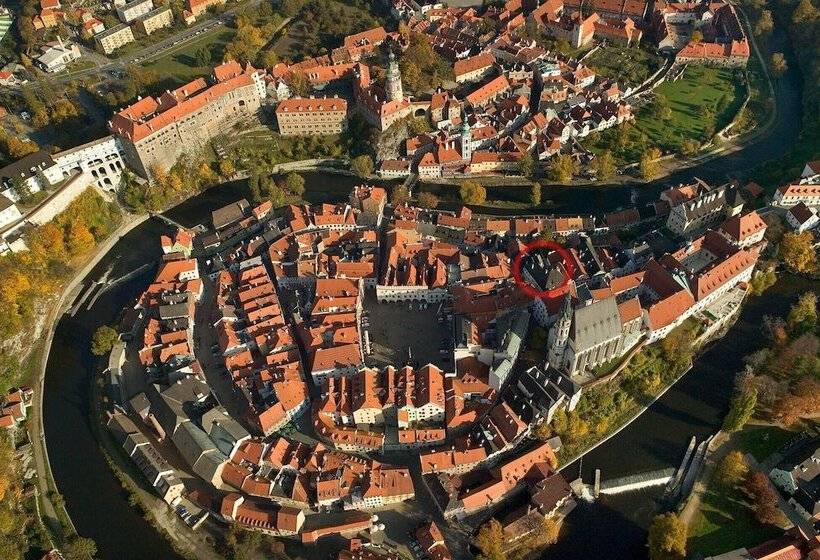 هتل Garni Konvice