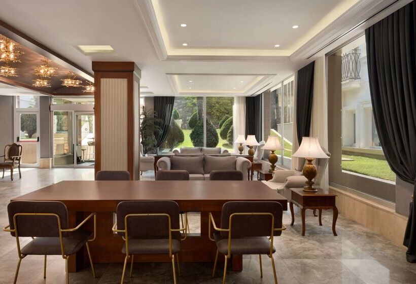 فندق La Quinta By Wyndham Giresun