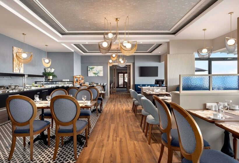 فندق La Quinta By Wyndham Giresun