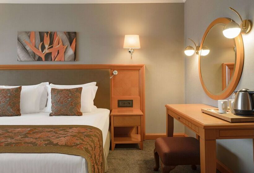 فندق La Quinta By Wyndham Giresun