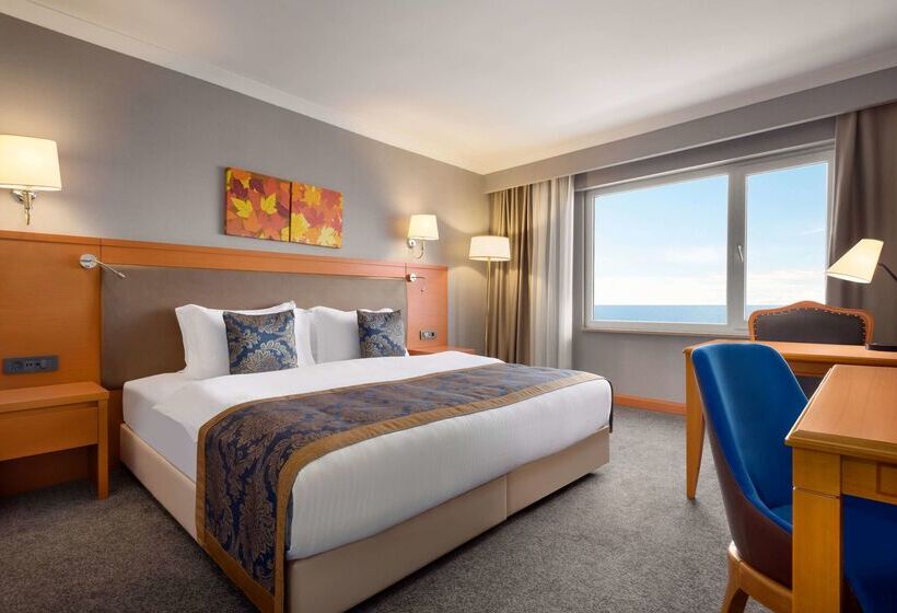 فندق La Quinta By Wyndham Giresun