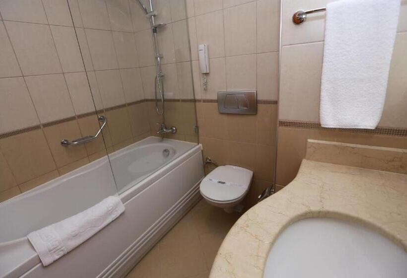 فندق La Quinta By Wyndham Giresun