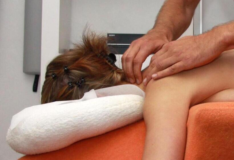 בית מלון כפרי Le Postillion