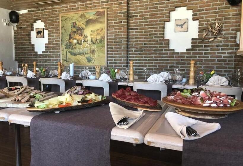 בית מלון כפרי Le Postillion