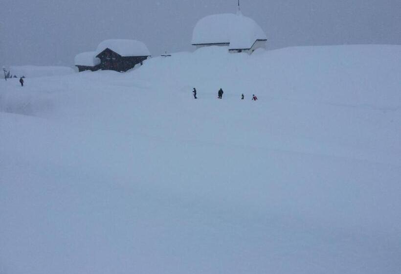 בית מלון כפרי Le Postillion